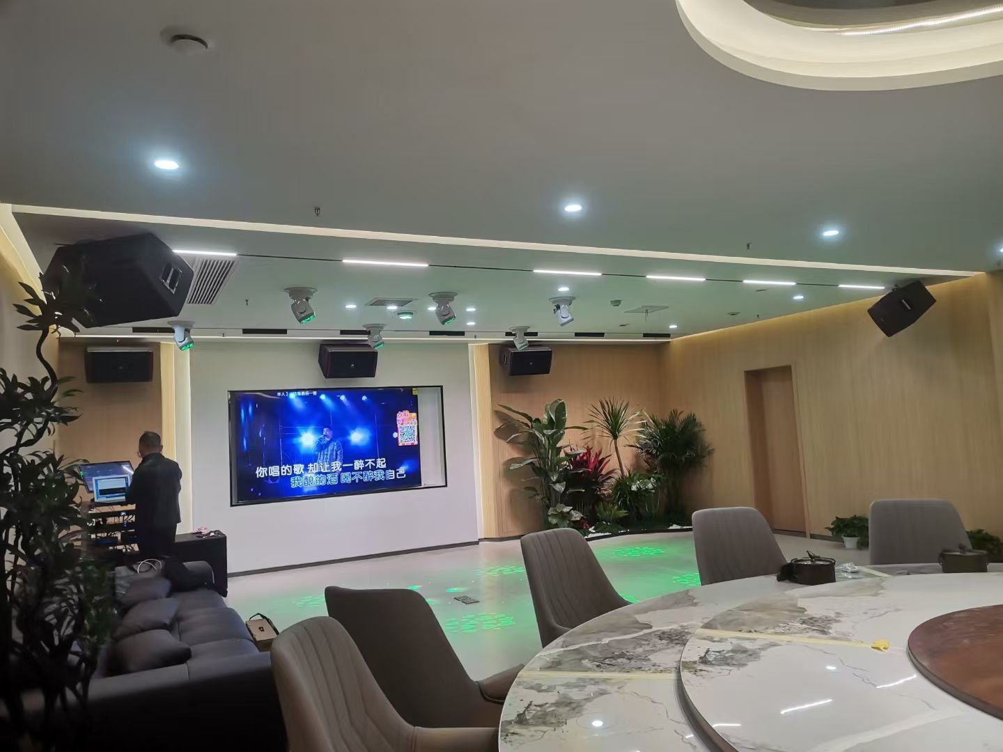 ������,���Ϻ��ǵ��ӿƼ����޹�˾����������������